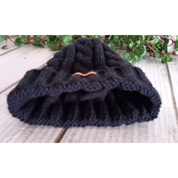Vince Camuto Kids Lined Cable Knit Cap - Picture 3 of 7